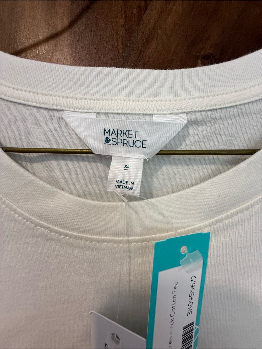 Market & Spruce White Short Sleeve Crewneck Tee - Picture 2 of 3
